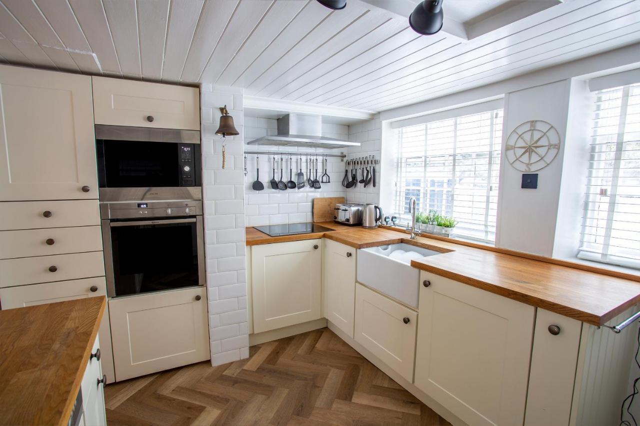 Whitby Boutique - Mast Cottage Buitenkant foto