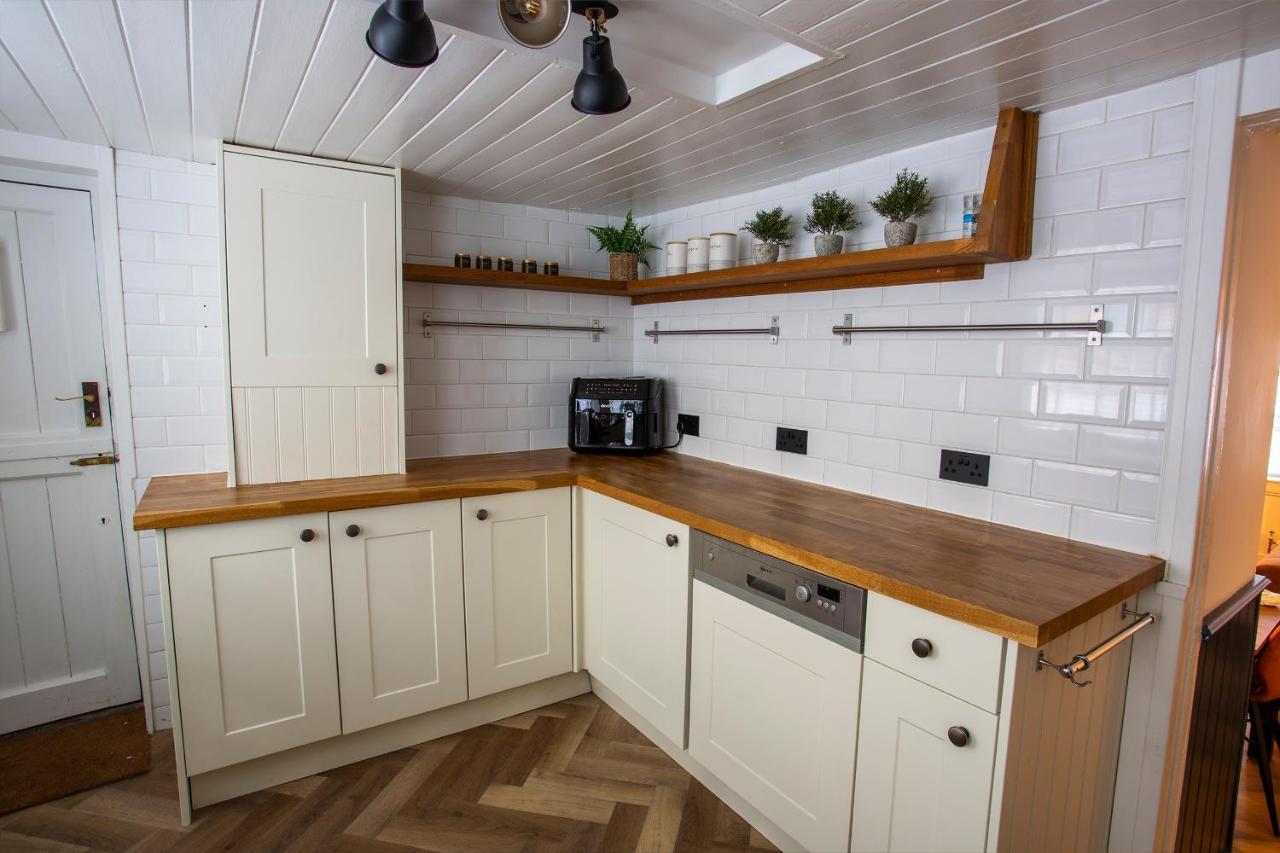 Whitby Boutique - Mast Cottage Buitenkant foto